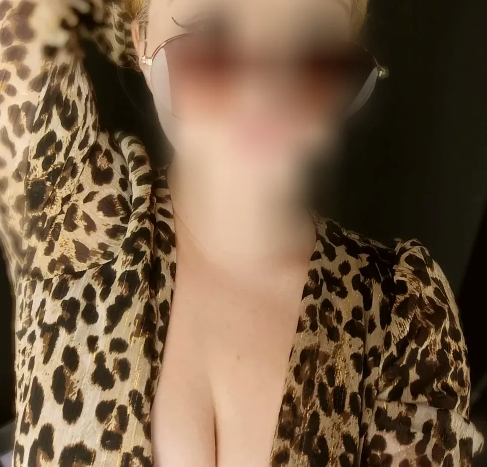 Dijana, 23