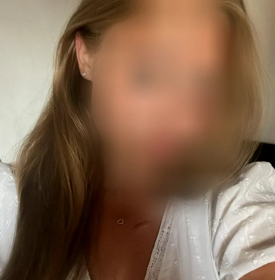 Helena, 19