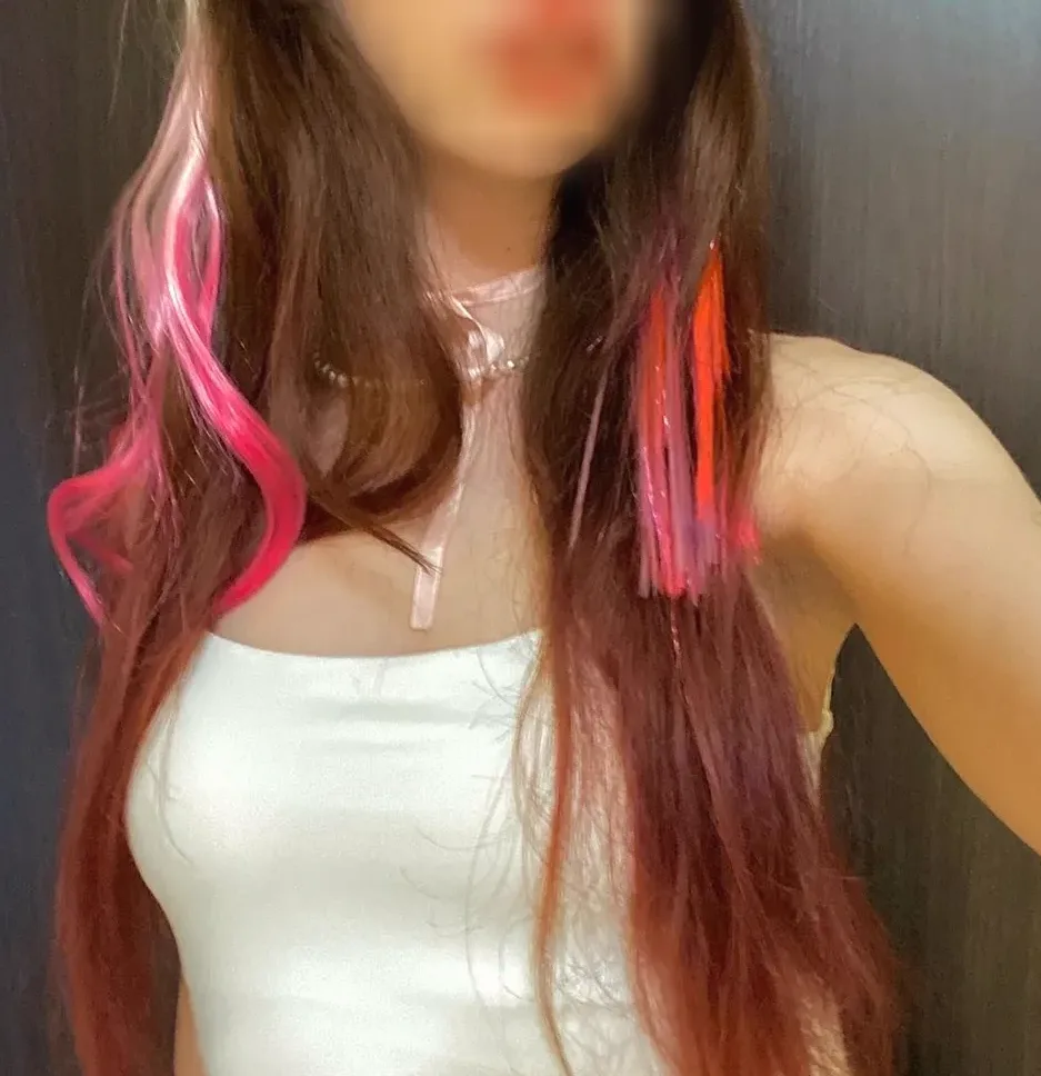 Sina, 22